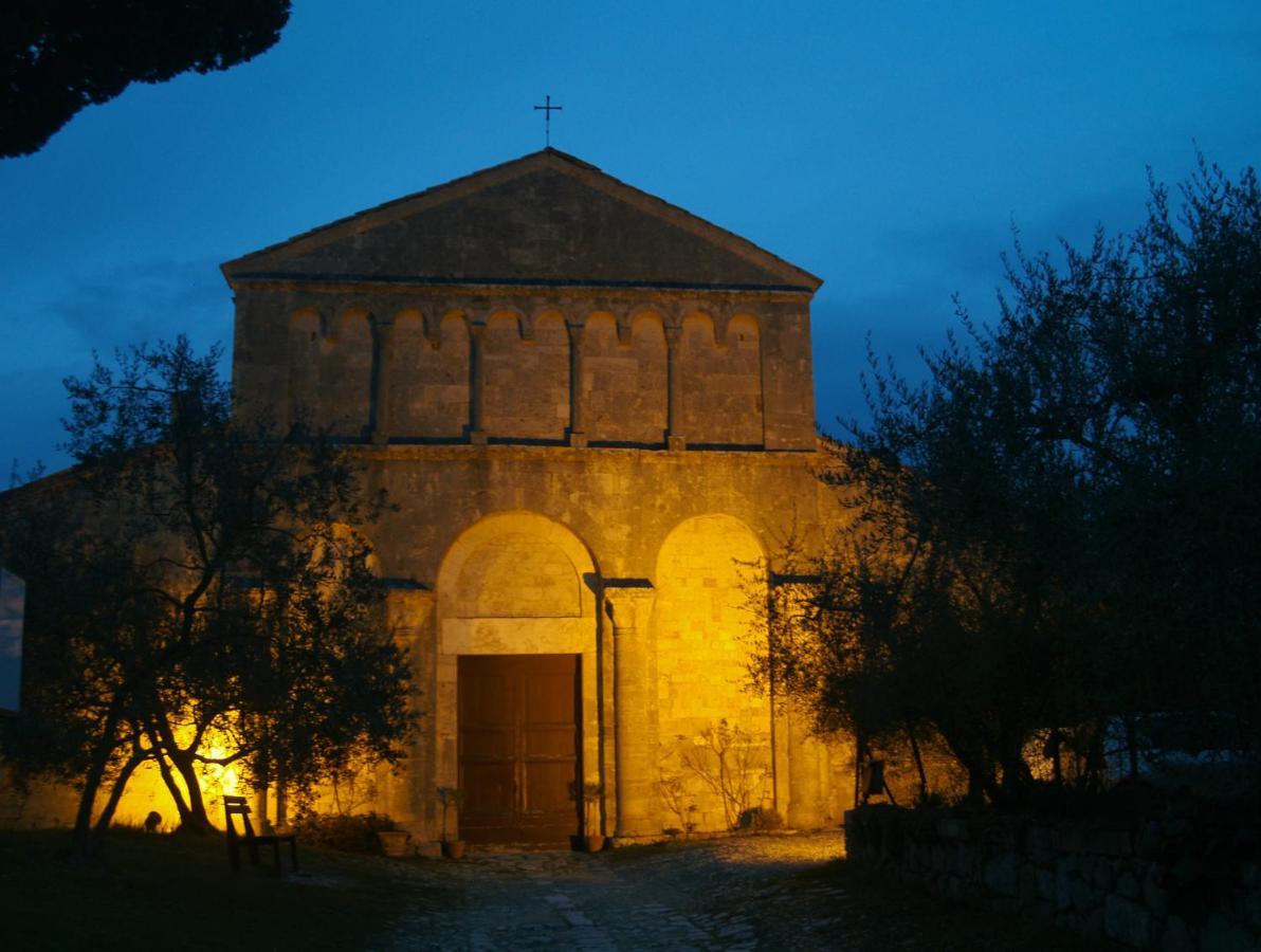 Agriturismo La Roverella Monteroni dʼArbia Exterior foto